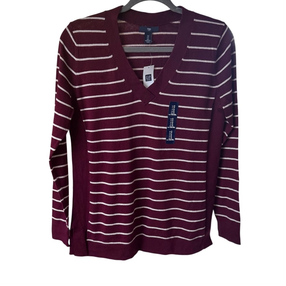 GAP Burgundy & White V-Neck Sweater Long Sleeve
